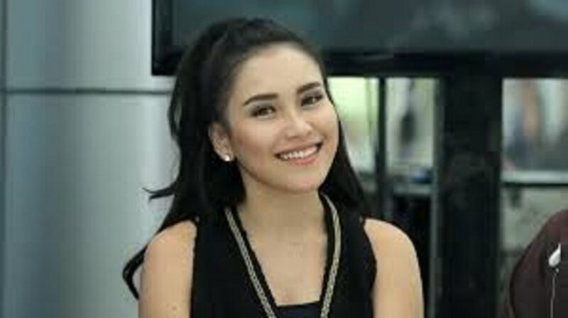 Foto ; Ayu Ting ting