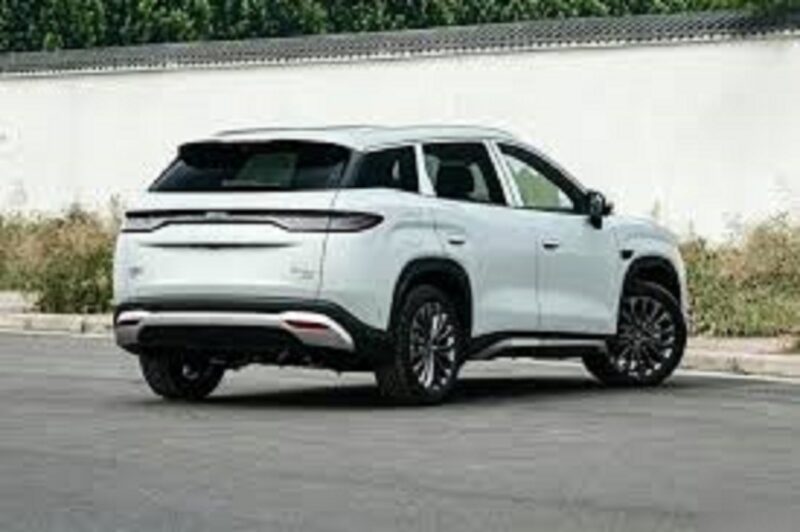 Penampakan BYD Song Ultra DM-i