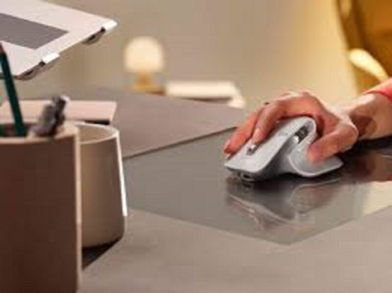 Logitech rilis MK880