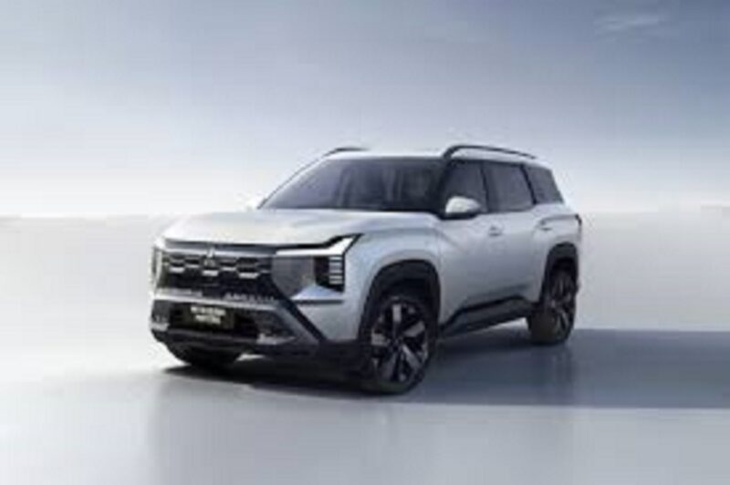 Mitsubishi Destinator SUV