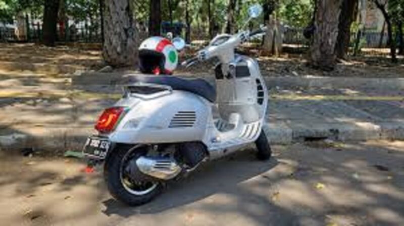 Vespa GTS