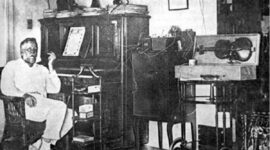 Penyiar Radio Pertama di Dunia: Reginald Fessenden, Suara Pertama yang Mengudara 1906
Foto: Autodesk/kompas)