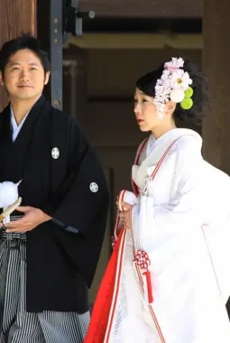 Kimono: Pakaian Khas Jepang  masih terjaga sampai sekarang