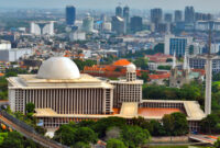 Masjid Istiqlal: Masjid Terbesar di Asia Tenggara(Foto:Wikipedia)