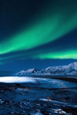 Svalbard, Norwegia Utara Alami Kegelapan Total Selama Berbulan-bulan di Musim Dingin