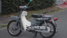 Tiga merek motor Jepang: Yamaha Suzuki Honda(Foto:Pinterest)