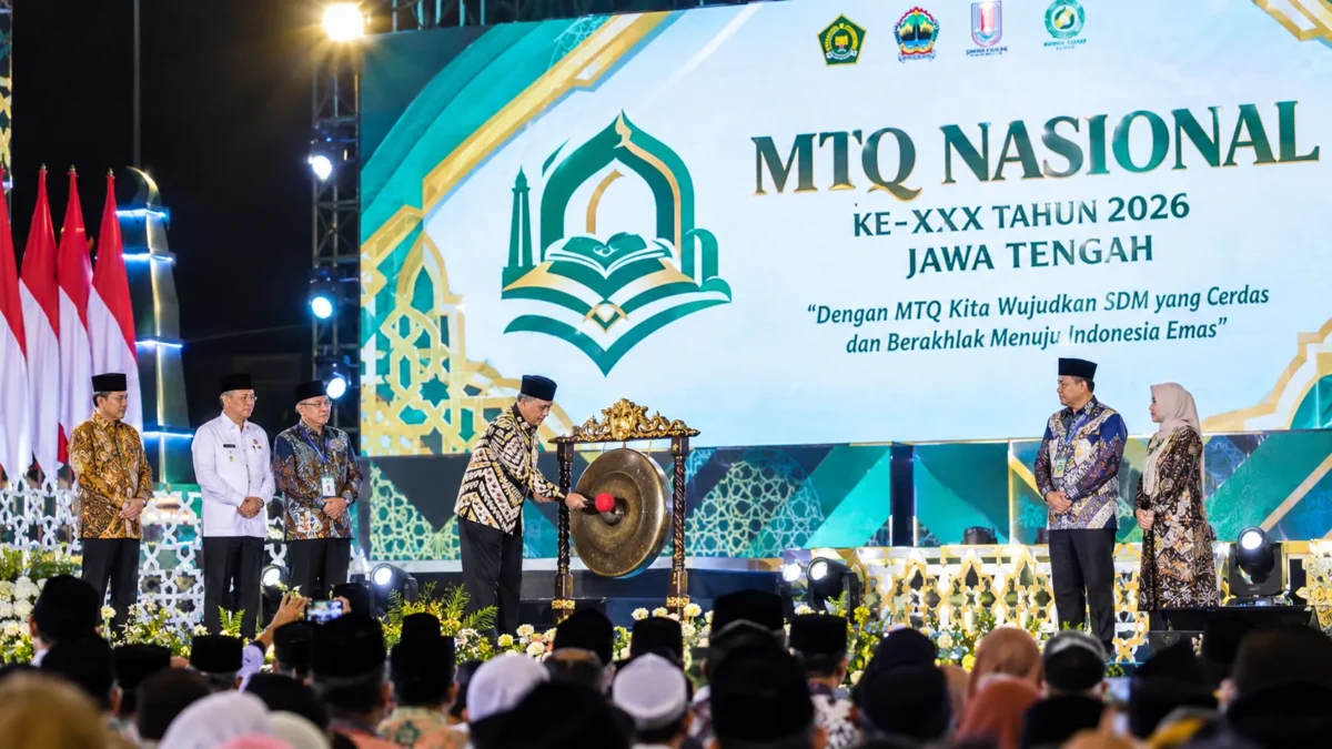 MTQ Nasional 2026 Resmi Dibuka di Jawa Tengah, Wujudkan SDM Cerdas dan Berakhlak
(Foto: Muhammad Iqbal Al Fardi/detik/AI)