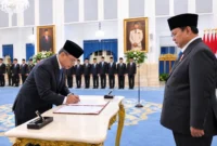 Presiden Prabowo Lantik Suahasil Nazara sebagai Menteri Keuangan
(Foto: setneg/AI)