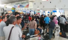 Erupsi Gunung Sinabung Karo, Sumut Ganggu Penerbangan di Bandara Kualanamu
