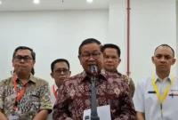 Gubernur Jakarta Minta Warga Waspada Abu Vulkanik Buntut Erupsi Gunung Anak Krakatau (Foto:Tribunnews)