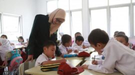 PENDIDIKAN NEGERI DAN MADRASAH GRATIS: DARI SD HINGGA KULIAH, PRESIDEN TEGASKAN BIAYA DITANGGUNG NEGARA(Foto: UNISNU JEPARA)